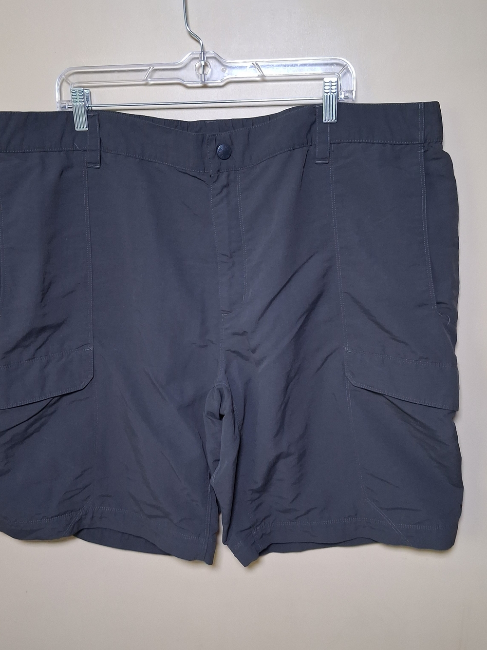 The North Face Men’s Nylon Black Cargo Shorts; Size XXXL